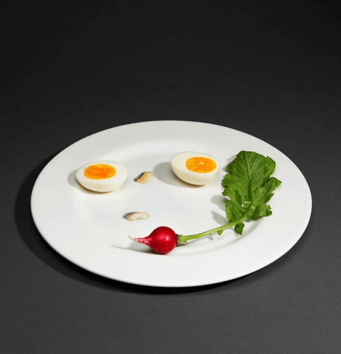 Gohar World bean plate that is made by the Milanese atelier Laboratorio Paravicini